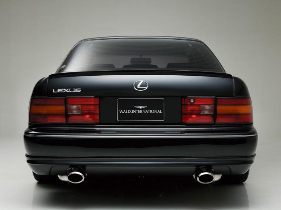  Lexus LS400 by WALD 1990 года  (фото 6 из 7)